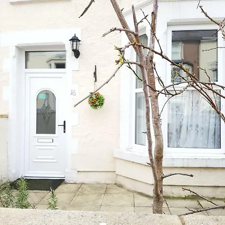 Llandudno Holiday Home Exterior photo